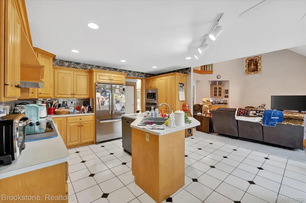 5163 Country Squire Road Dryden Township MI 48428