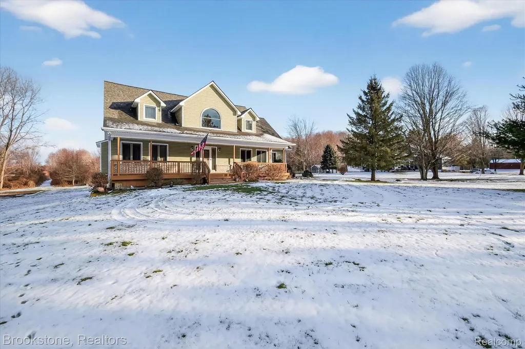 5163 Country Squire Road Dryden Township MI 48428