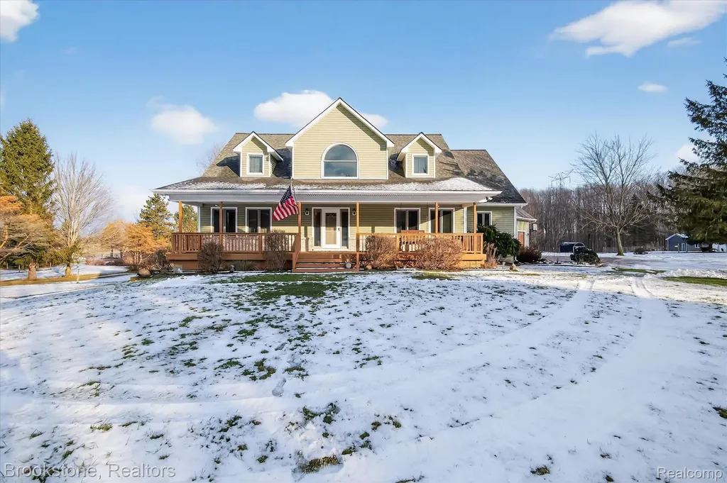 5163 Country Squire Road Dryden Township MI 48428