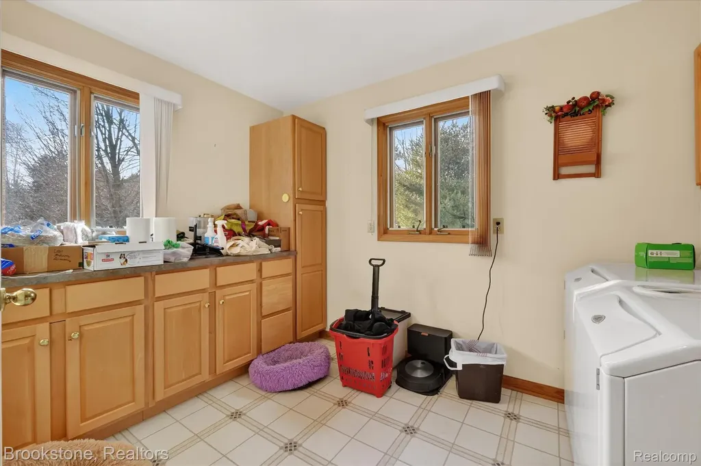 5163 Country Squire Road Dryden Township MI 48428