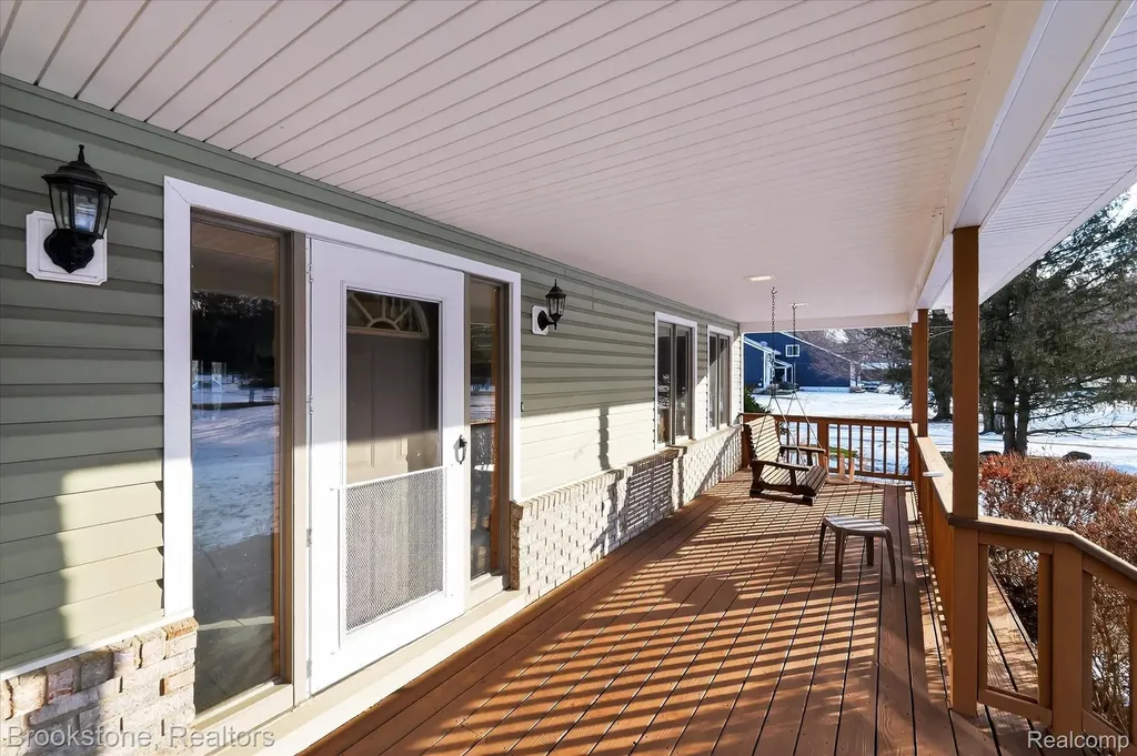 5163 Country Squire Road Dryden Township MI 48428