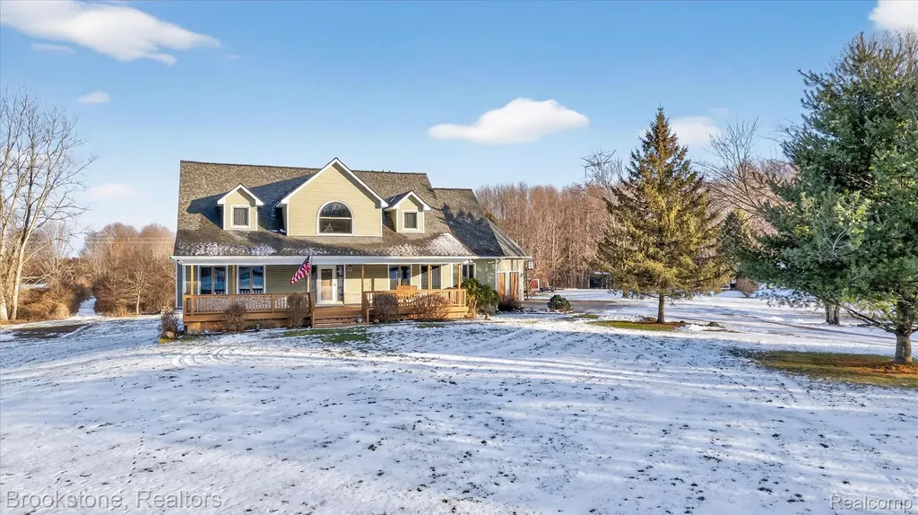 5163 Country Squire Road Dryden Township MI 48428