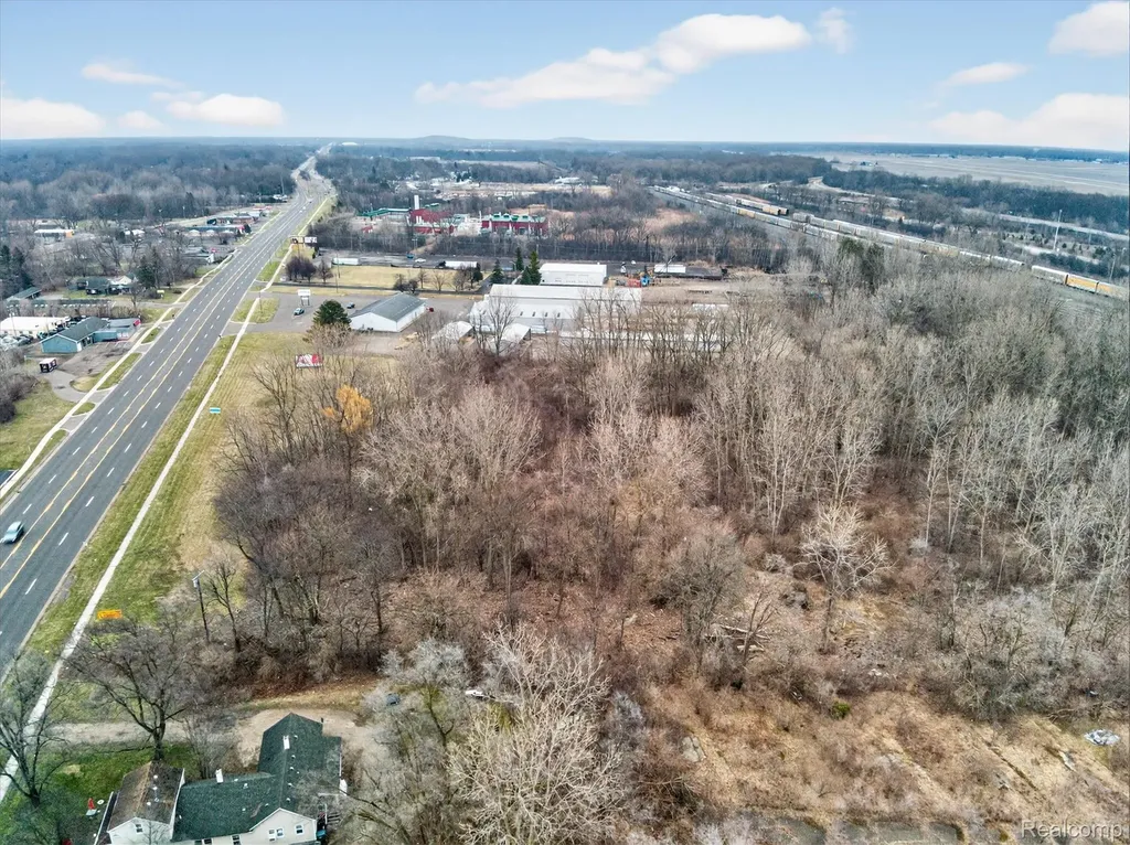 2750 E Michigan Avenue Ypsilanti Charter Township MI 48198