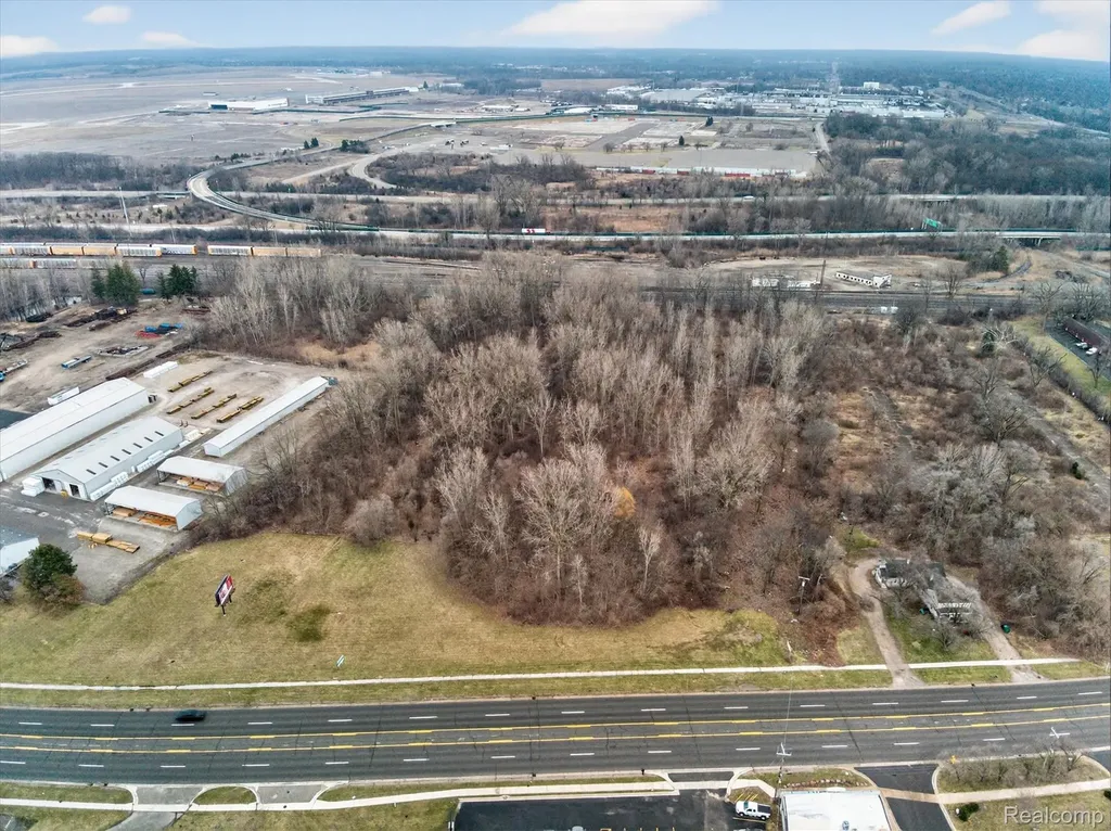 2750 E Michigan Avenue Ypsilanti Charter Township MI 48198