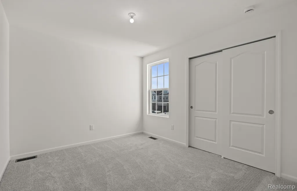 5570 East Spaniel Drive Pittsfield Charter Township MI 48108