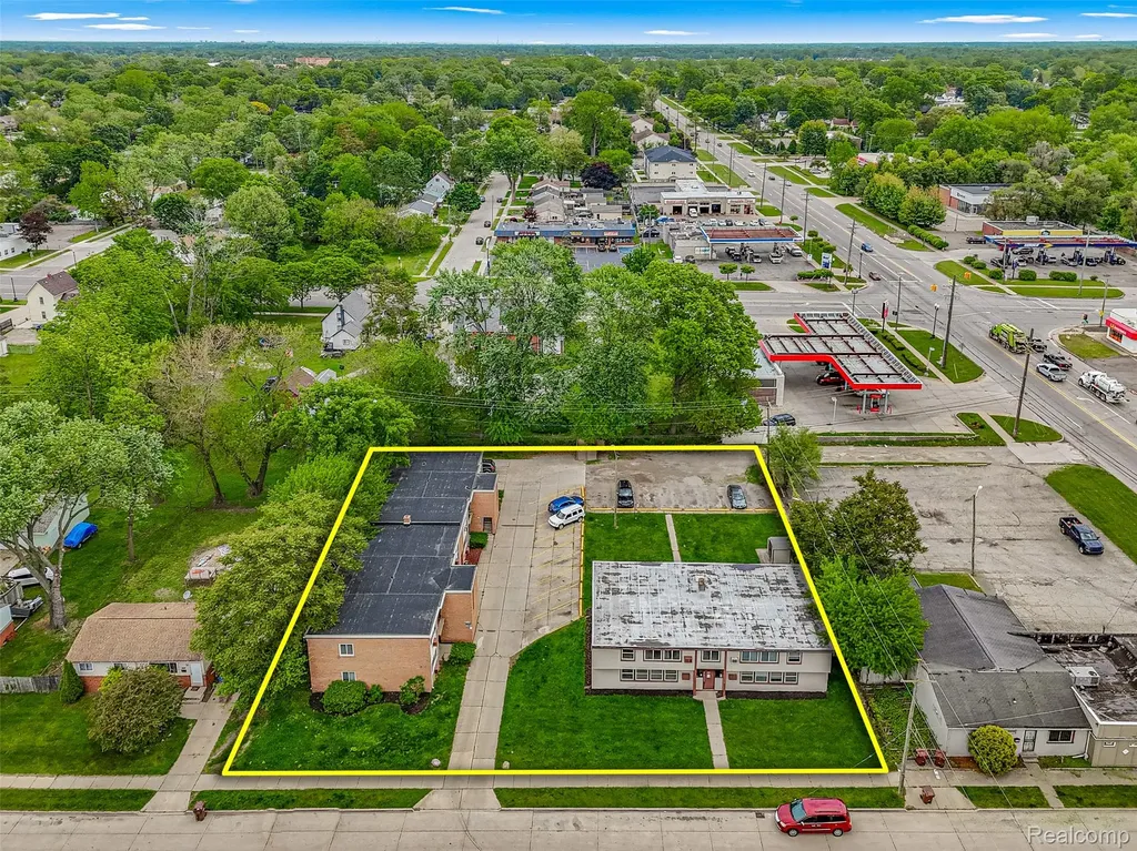 5701-5707 Woodward Street Wayne City MI 48184
