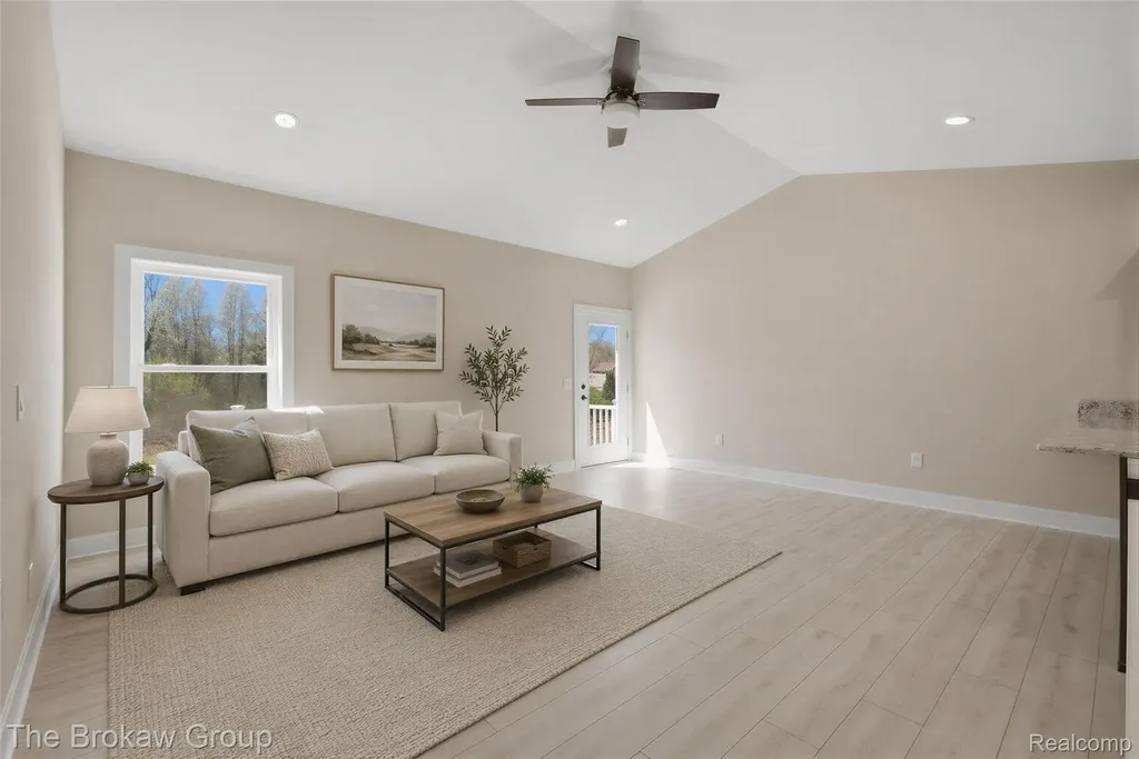3365 Meadowridge Court Richfield Township MI 48423