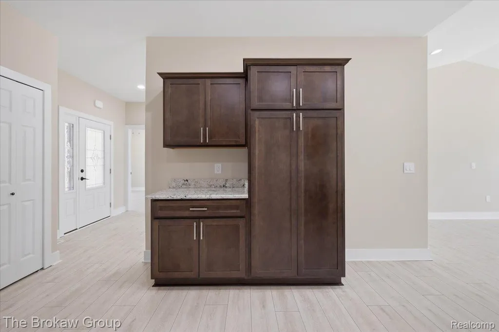 3365 Meadowridge Court Richfield Township MI 48423
