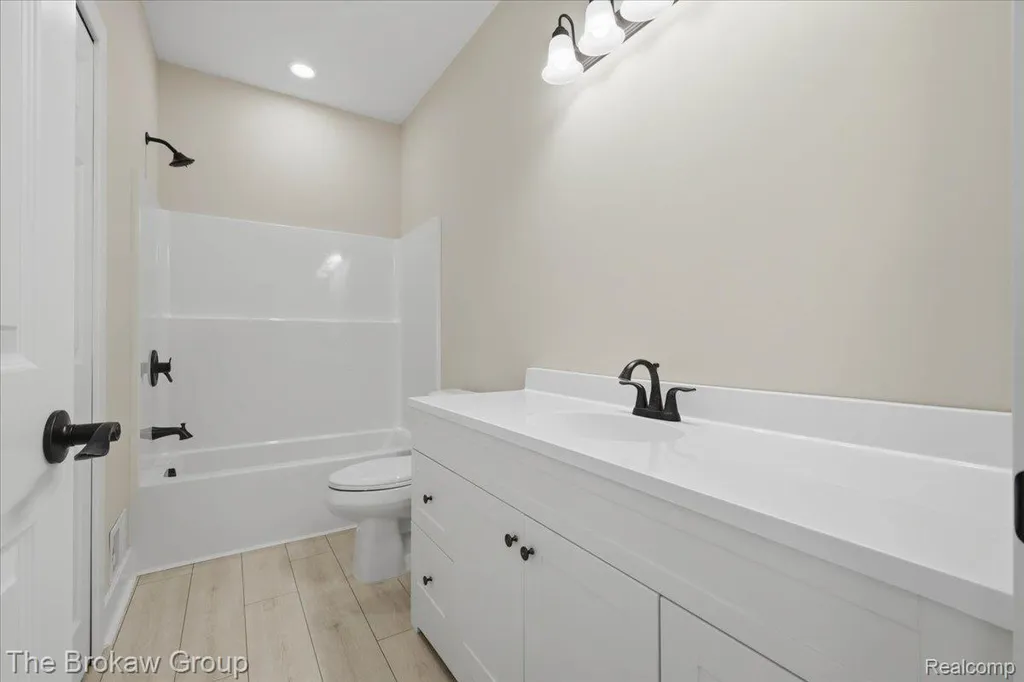 3365 Meadowridge Court Richfield Township MI 48423