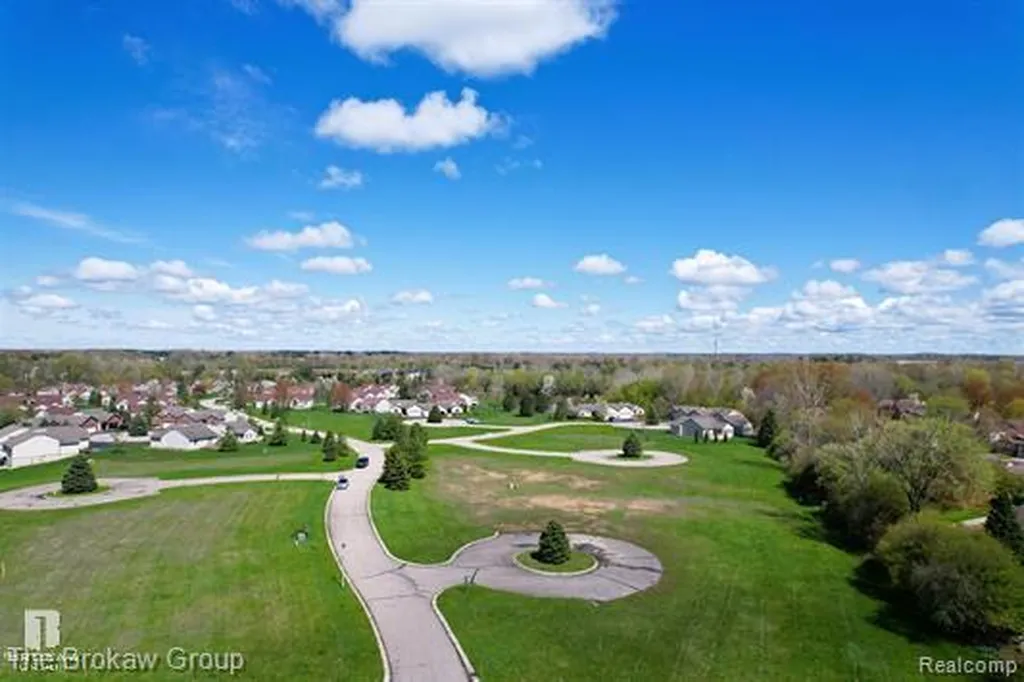 3365 Meadowridge Court Richfield Township MI 48423