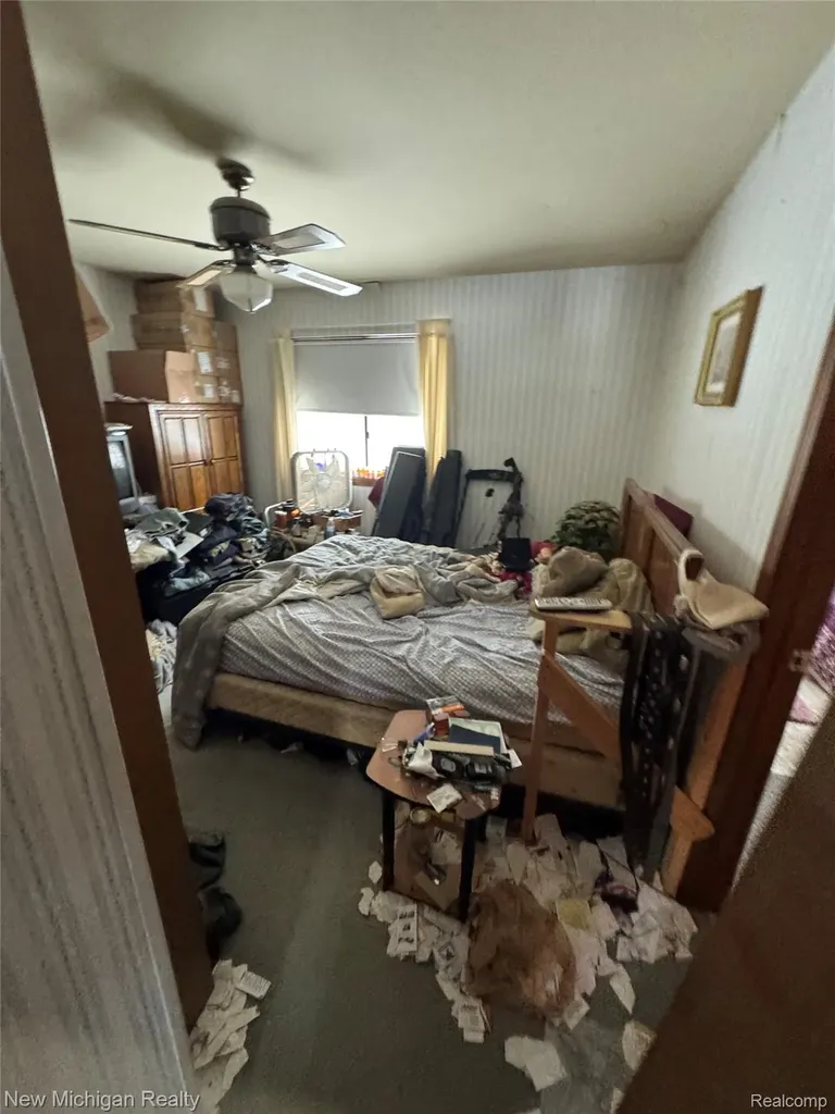 5705 Lake Grove Drive White Lake Charter Township MI 48383
