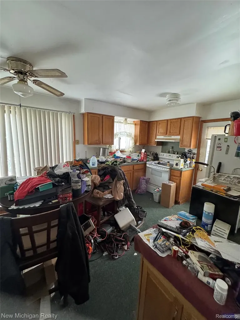 5705 Lake Grove Drive White Lake Charter Township MI 48383