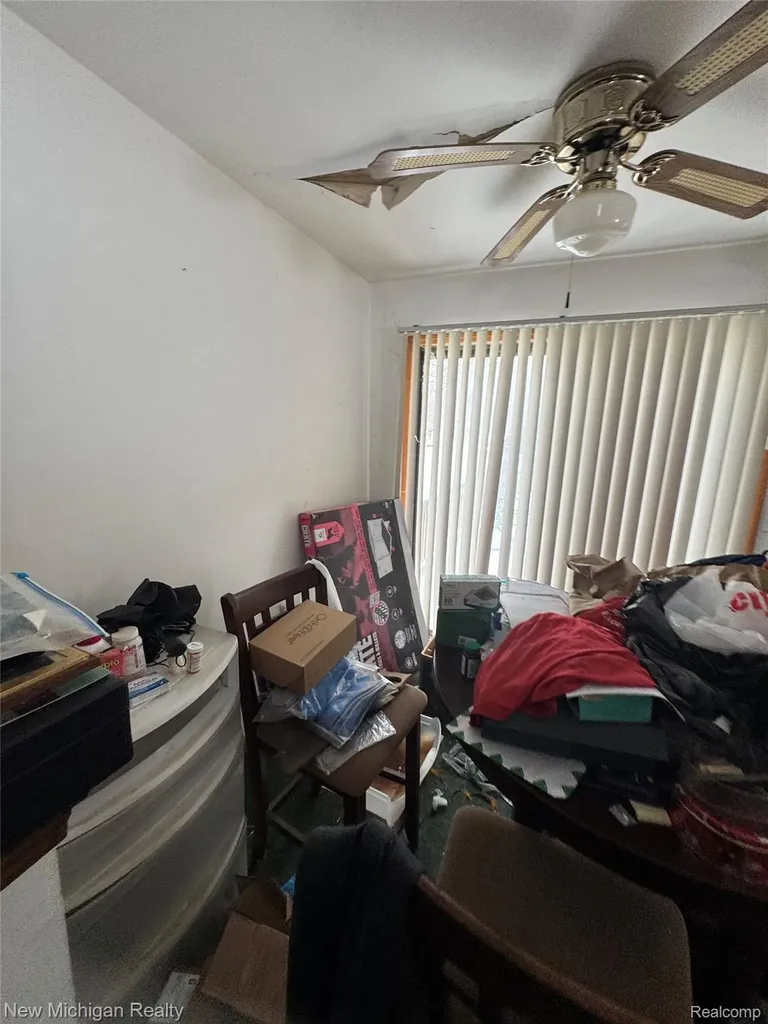 5705 Lake Grove Drive White Lake Charter Township MI 48383