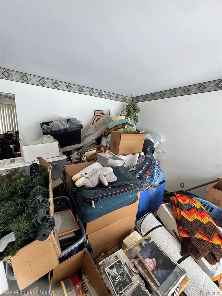 5705 Lake Grove Drive White Lake Charter Township MI 48383