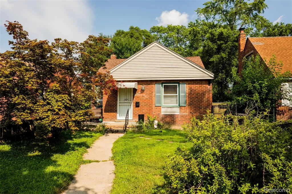 19786 Pennington Drive Detroit City MI 48221