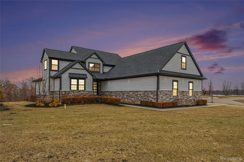 14270 Wright Drive Fenton Charter Township MI 48451