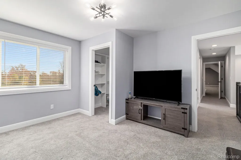14270 Wright Drive Fenton Charter Township MI 48451
