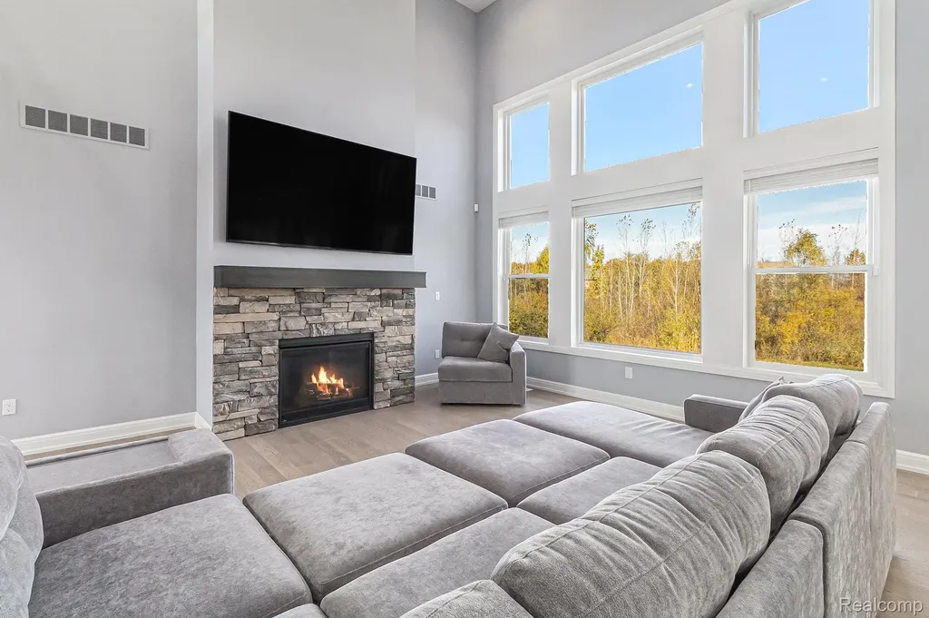 14270 Wright Drive Fenton Charter Township MI 48451