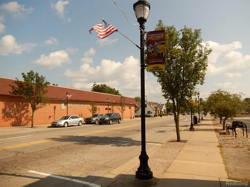 333 S Lafayette Street South Lyon City MI 48178