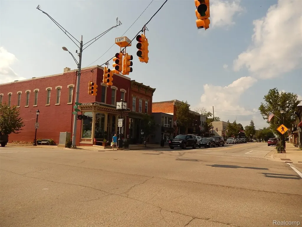 333 S Lafayette Street South Lyon City MI 48178