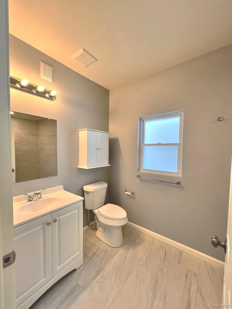 2924 Garland Street Detroit City MI 48214