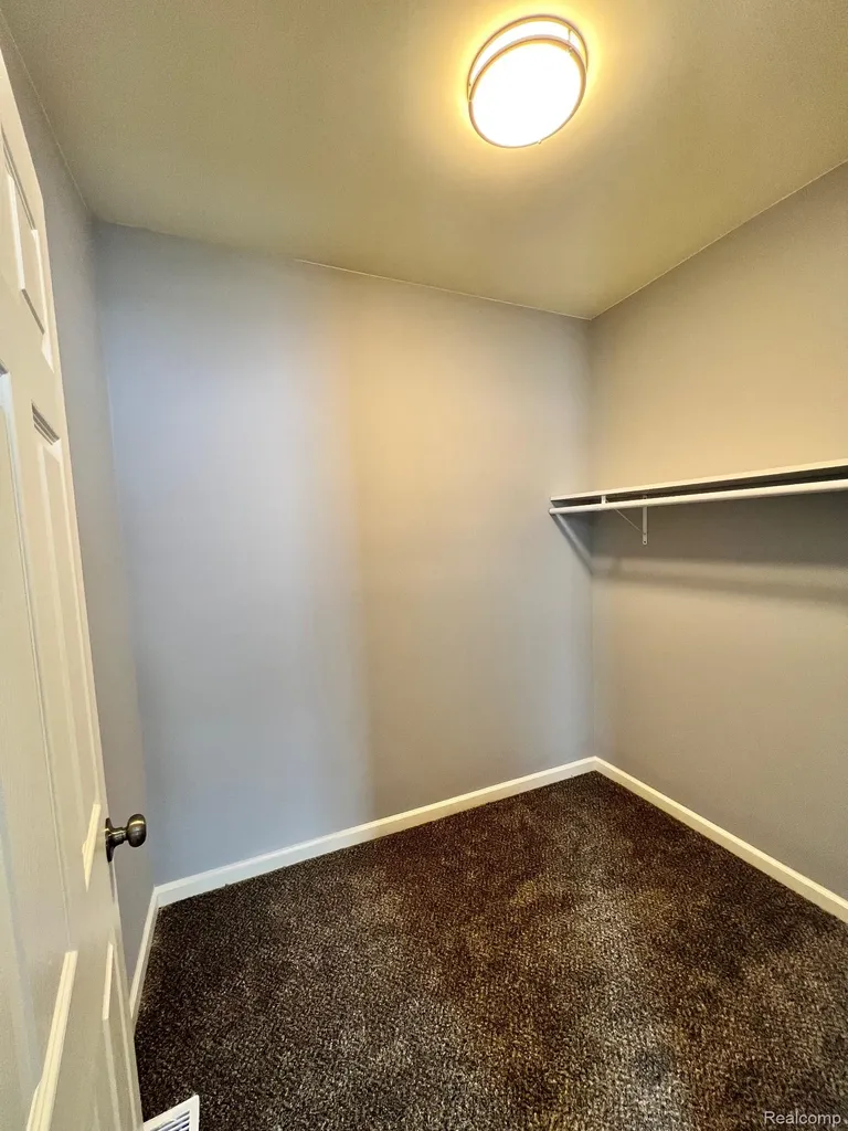 2924 Garland Street Detroit City MI 48214