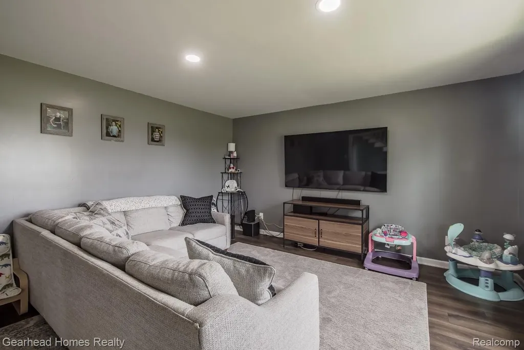 1850 N Gramer Road Leroy Township MI 48892