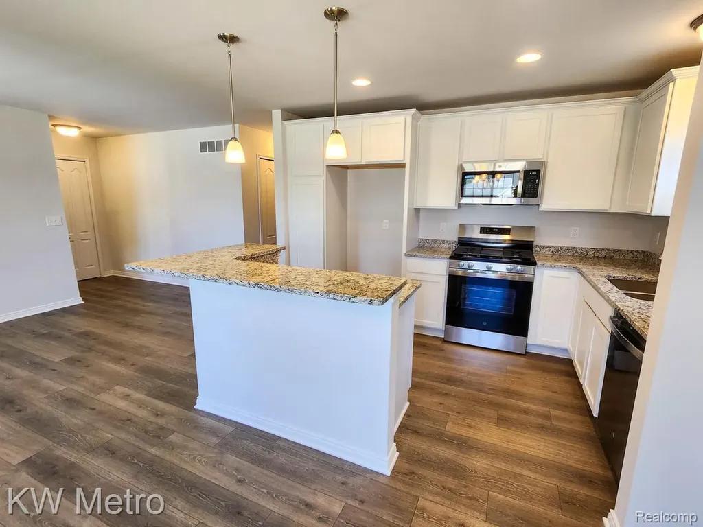 205 Whispering Pines Drive Fenton City MI 48430