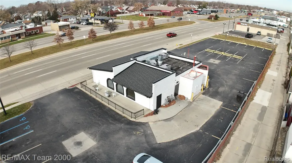 1297 Fort Street Wyandotte City MI 48192
