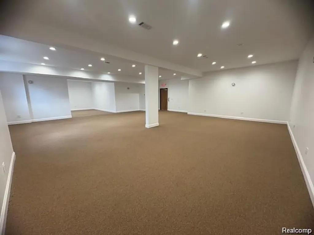 1550 N Milford Road Milford Charter Township MI 48381