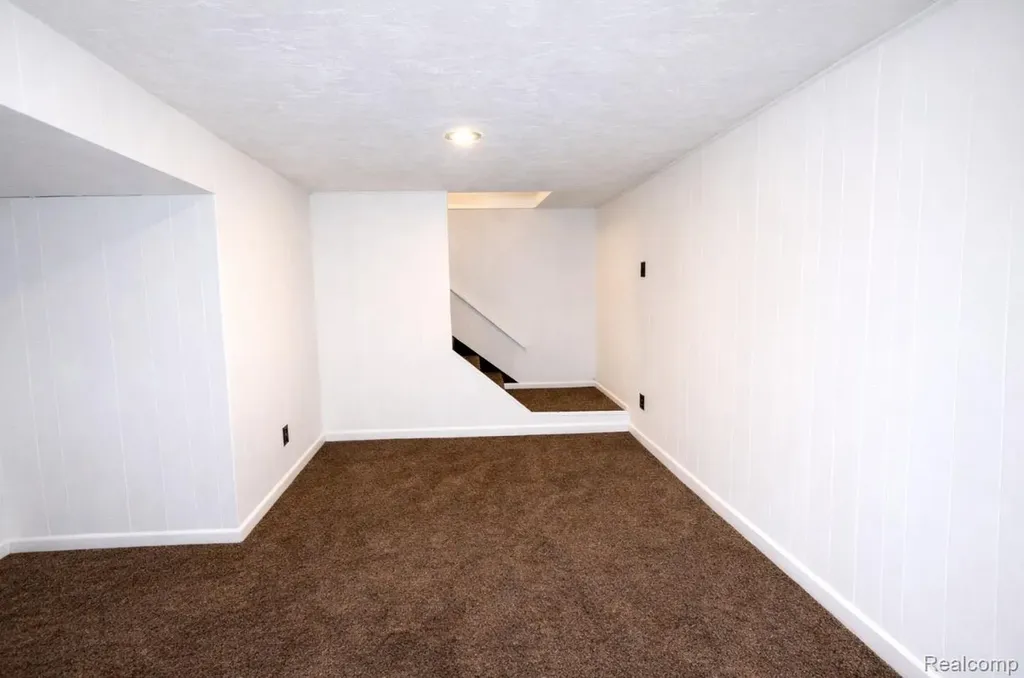 8315 Camelot Court Genesee Charter Township MI 48458
