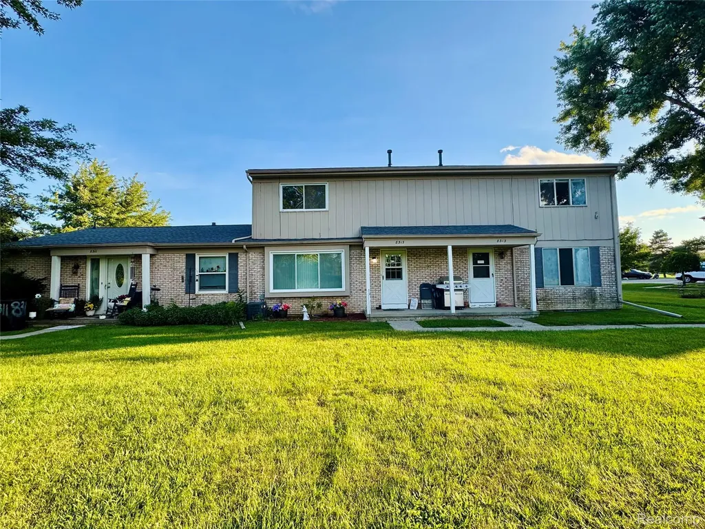 8315 Camelot Court Genesee Charter Township MI 48458