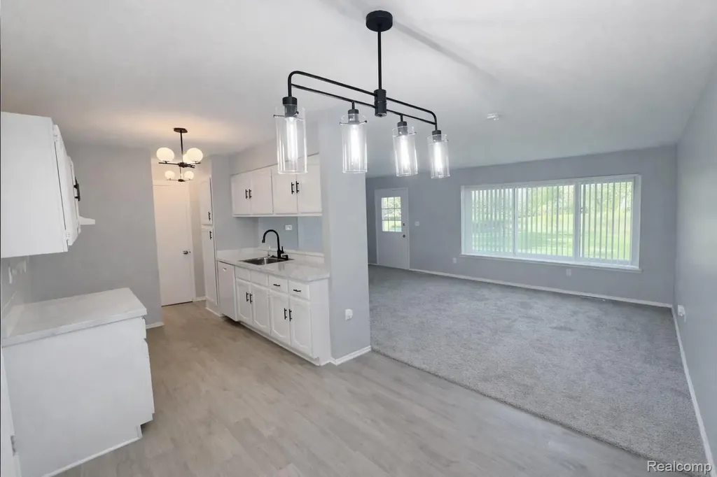 8315 Camelot Court Genesee Charter Township MI 48458