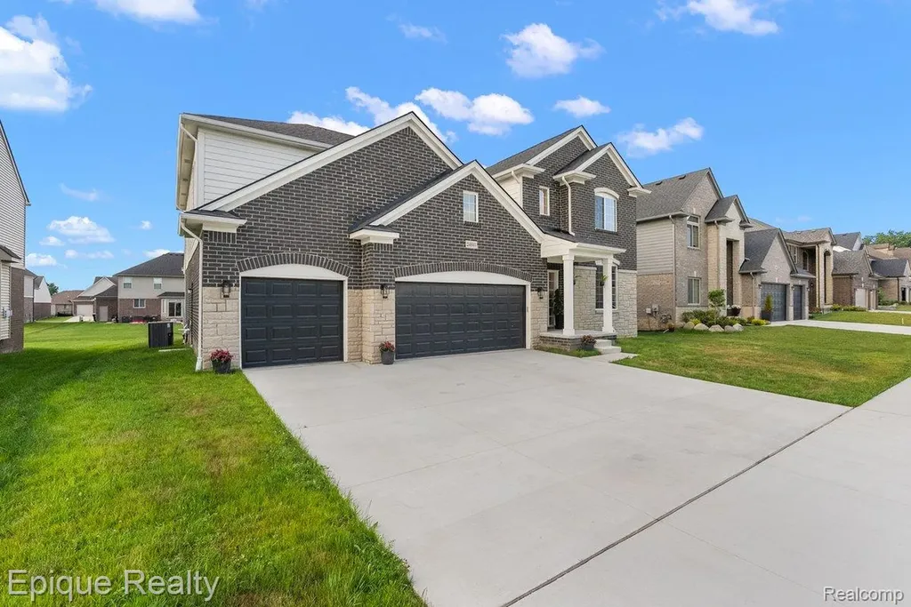 24603 Callaway Drive Macomb Township MI 48042