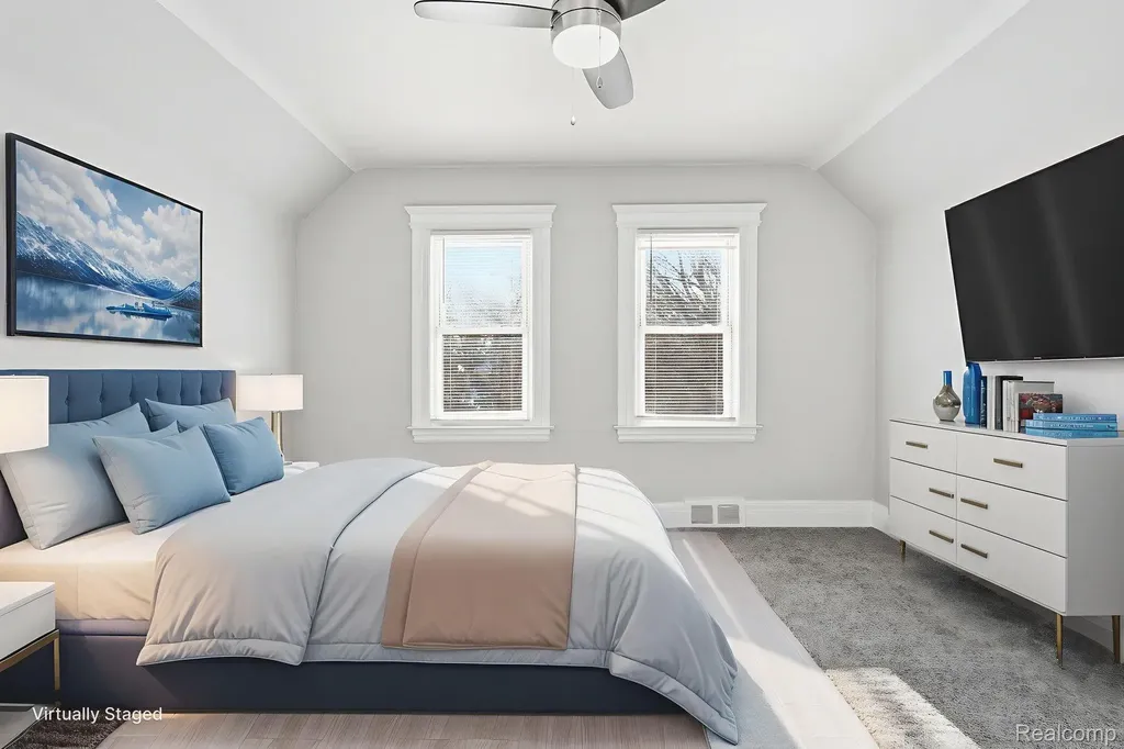 53 Cortland Street Highland Park City MI 48203
