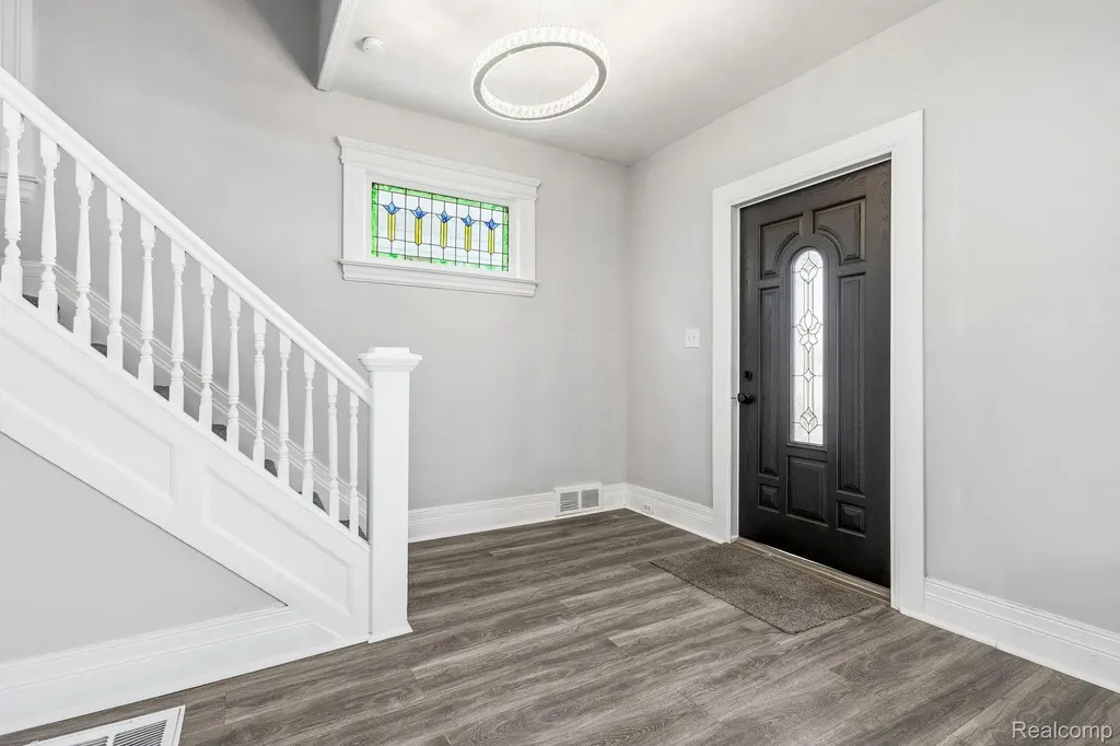 53 Cortland Street Highland Park City MI 48203