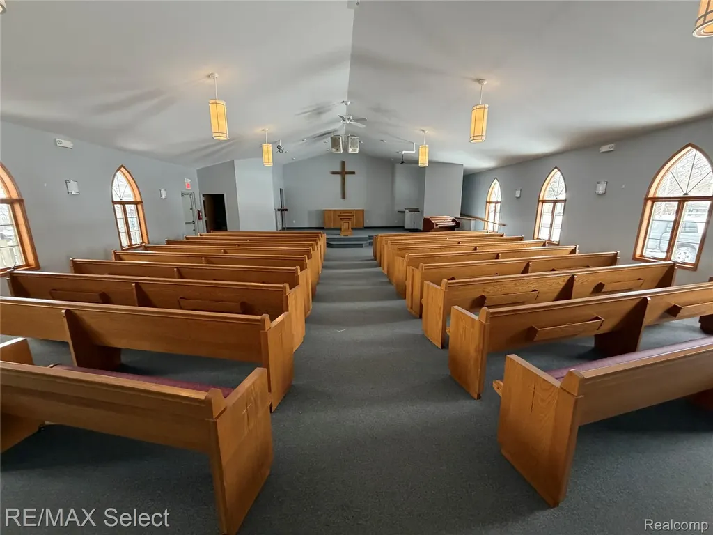 3302 Whittier Avenue Flint City MI 48506