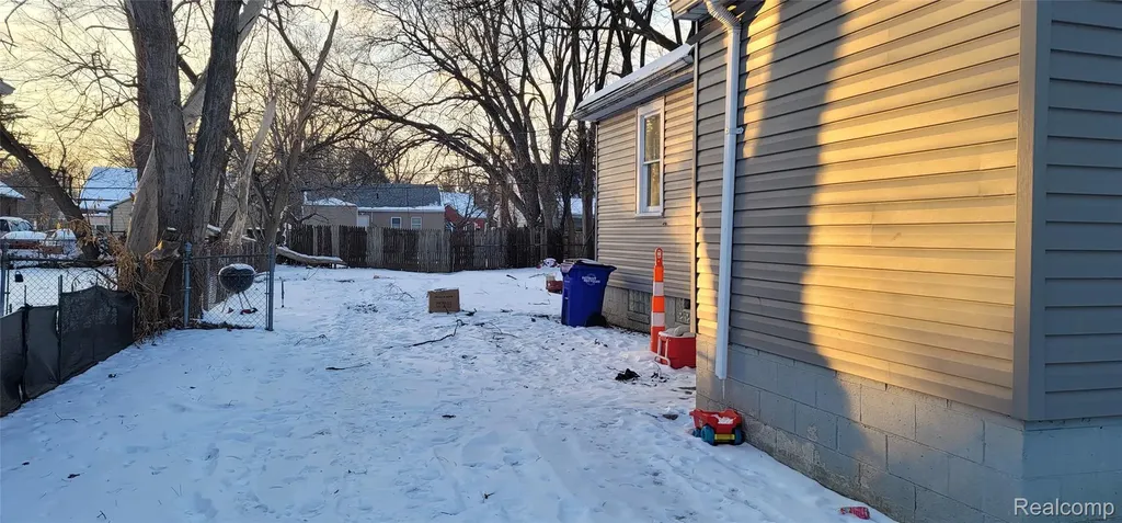 15481 Patton Street Detroit City MI 48223
