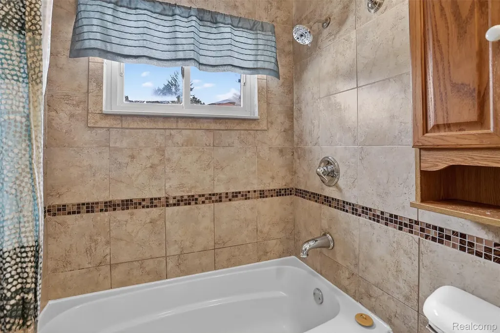 3241 Curtis Road Bridgeport Charter Township MI 48415