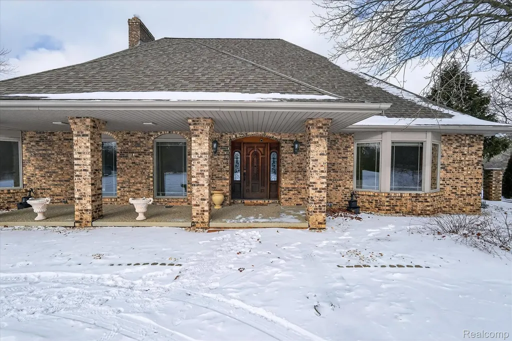 9505 E Atherton Road Davison Township MI 48423