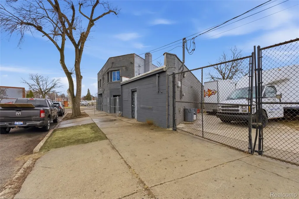 16676 James Couzens Freeway Detroit City MI 48221