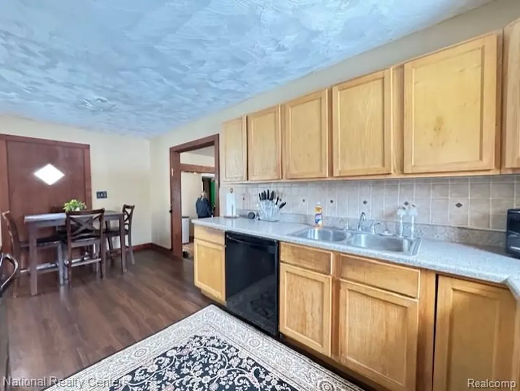 3309 Rabidue Clyde Township MI 48049