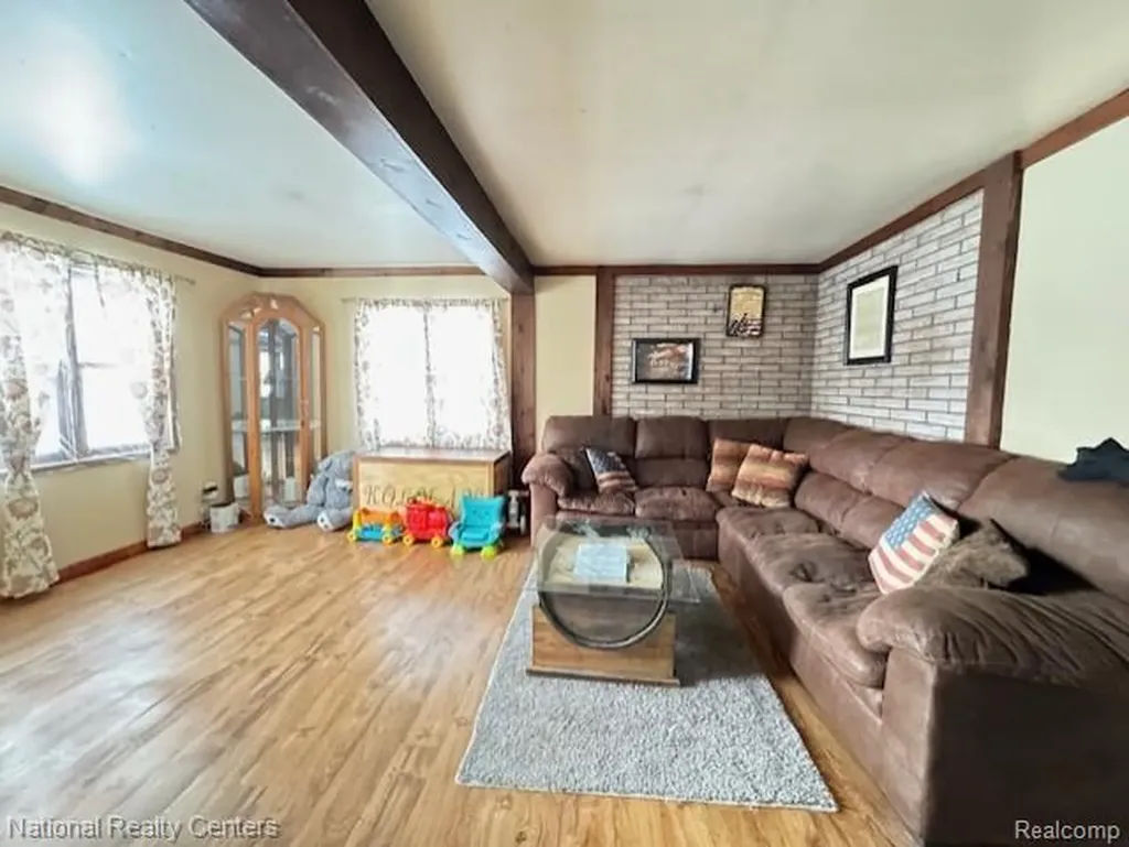 3309 Rabidue Clyde Township MI 48049