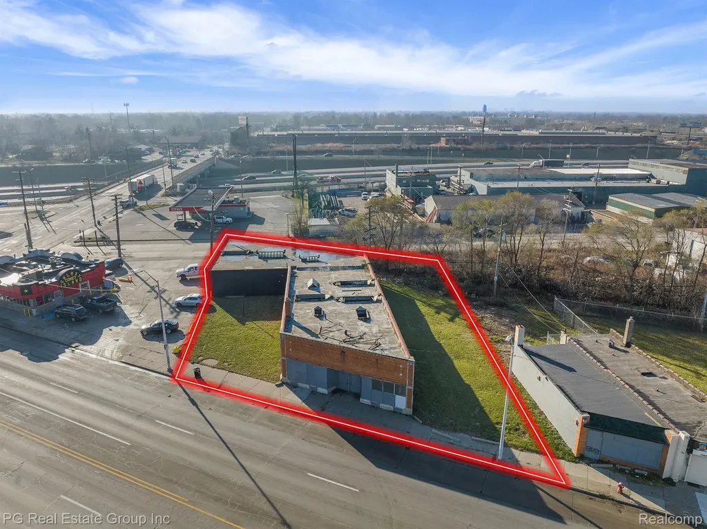 13633 Grand River Avenue Detroit City MI 48227