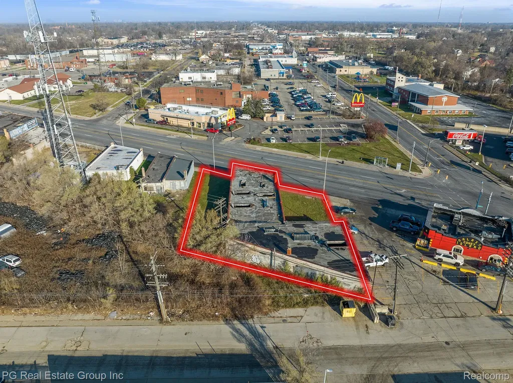 13633 Grand River Avenue Detroit City MI 48227