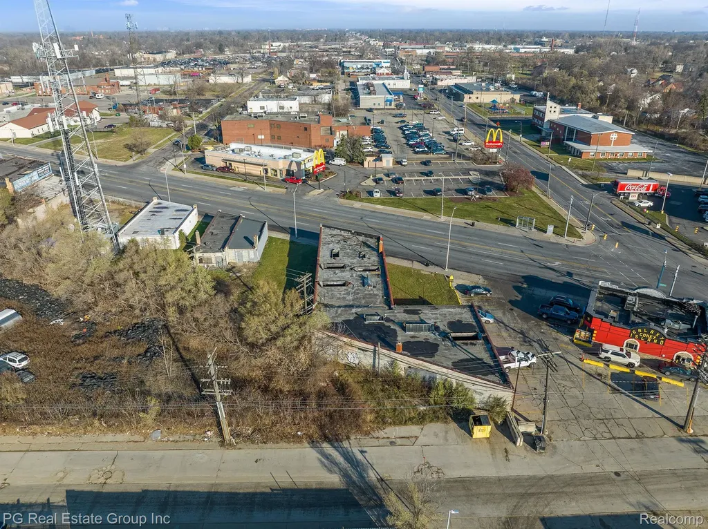 13633 Grand River Avenue Detroit City MI 48227