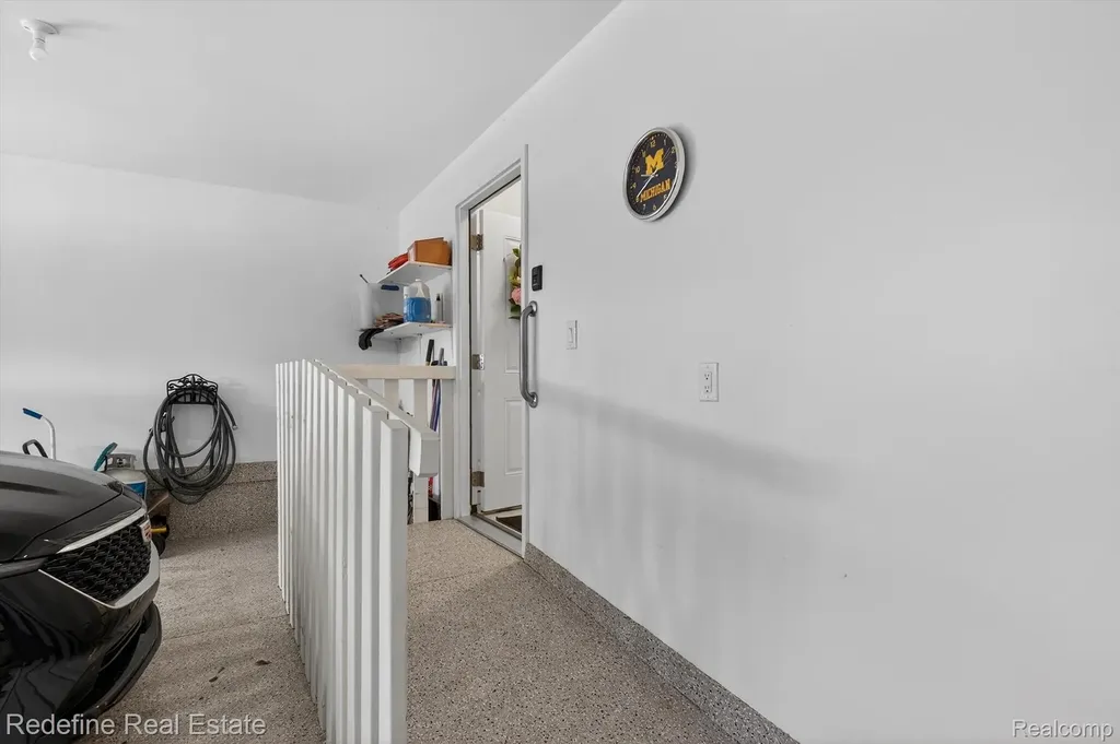42896 Cardinal Way Novi City MI 48375