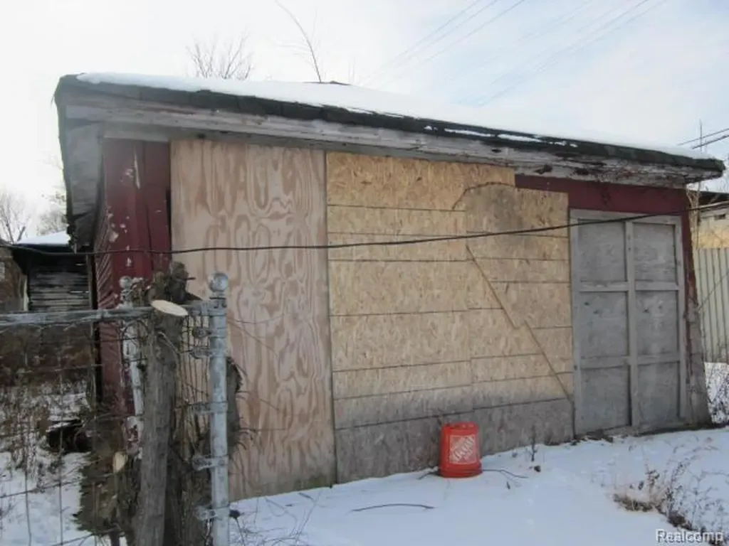 3202 Waverly Street Detroit City MI 48238