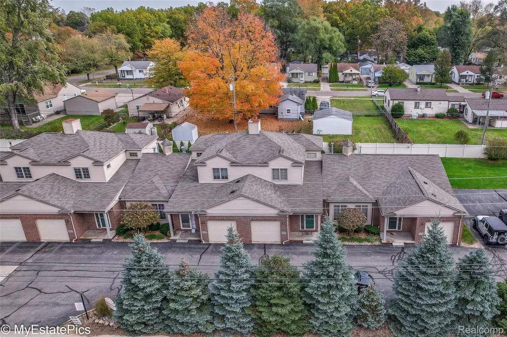 6170 N Newburgh Road Westland City MI 48185
