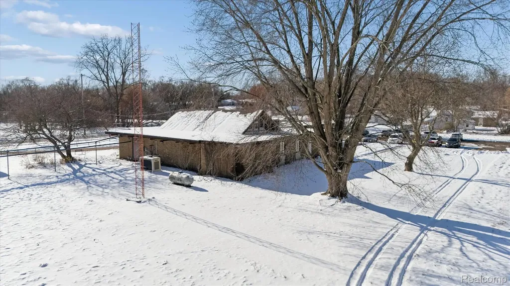 600 W Cavanaugh Road Lansing City MI 48910